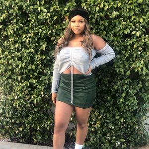 Green mini skirt F21